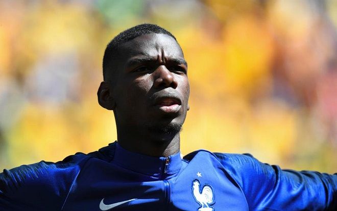 Paul Pogba mời thợ 'xuống tóc' cho tuyển Pháp để cầu may