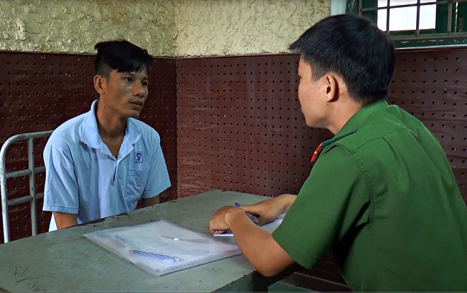 Than nghèo kể khổ, nam thanh niên nghiện ma túy lừa cả tình lẫn tiền thiếu nữ quen trên facebook