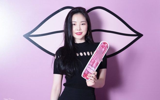 Son Naeun (Apink) hứng chịu gạch đá vì tin đồn phẫu thuật thẩm mĩ
