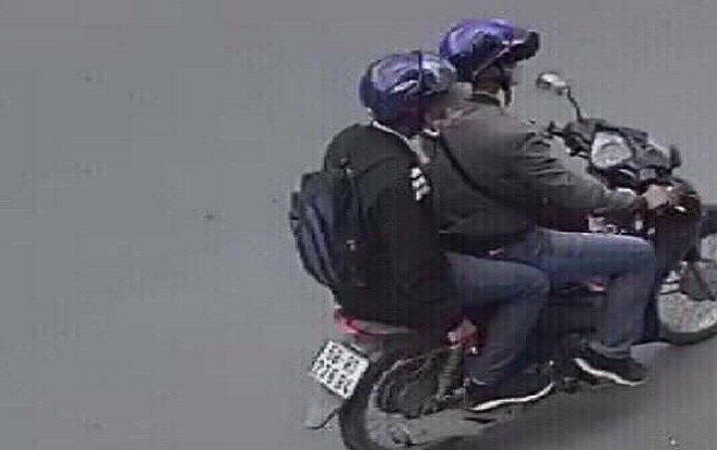 Camera ghi hình 2 kẻ có liên quan đến vụ nổ trụ sở Công an phường ở Sài Gòn