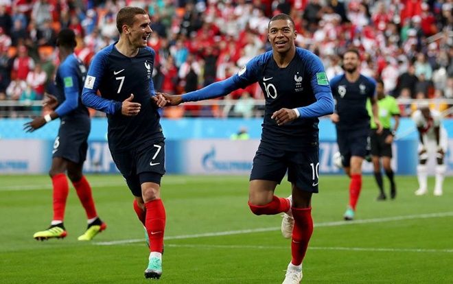 Pháp hạ Peru 1-0: Mbappe viết lịch sử mới!