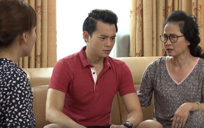 Chỉ xin đi mua ô tô cùng thôi mà nàng dâu bị mẹ chồng dằn mặt, suýt bị chồng đánh và đòi chia tài sản