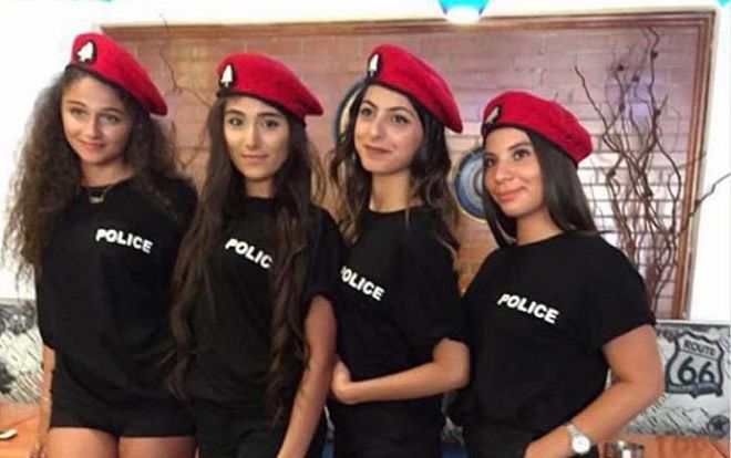 Thị trấn Trung Đông hút khách nhờ dàn cảnh sát xinh như hot girl