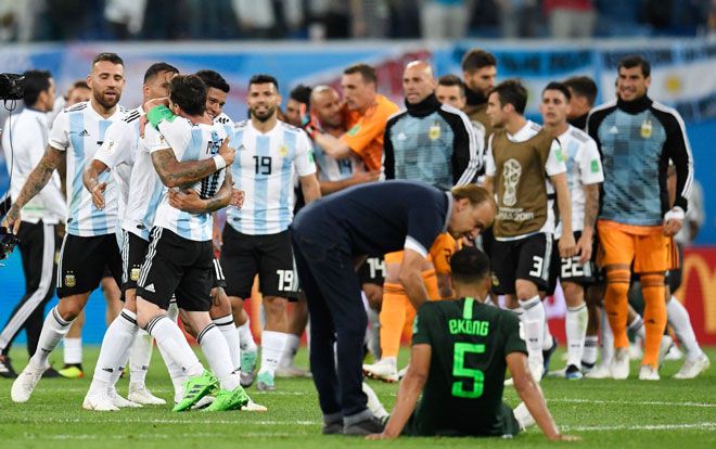 Báo chí thế giới nói gì khi Argentina ‘thoát cử tử’ ngoạn mục?