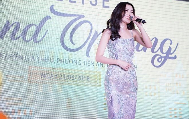 Hội chị em ra mà ngắm hình ảnh lung linh của Bích Phương những ngày gần đây để thêm động lực giảm cân!