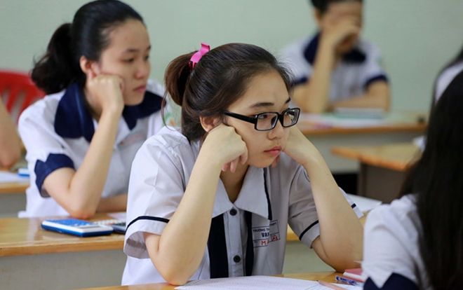 Cố ghép hai kỳ thi làm một: Người học sẽ chịu hậu quả!