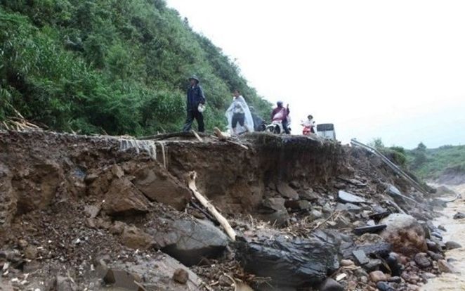 13 thí sinh không thể dự thi do mưa lũ được đặc cách xét tốt nghiệp