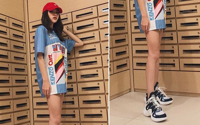 Trong khi 'mỏi mắt tìm quần' của Hương Giang, fan lại choáng vì đôi giày khủng bố