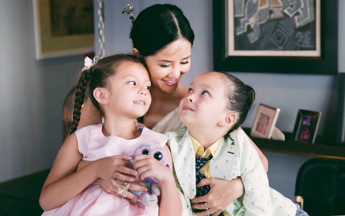 Sau tiết lộ kết thúc hôn nhân, Hồng Nhung chia sẻ: 'Điều người lớn cần nghĩ, cần làm lúc này là hướng tới con trẻ'