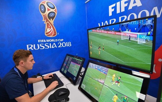 FIFA khen công nghệ V.A.R gần như hoàn hảo, bắt tình huống chính xác đến 99,3%