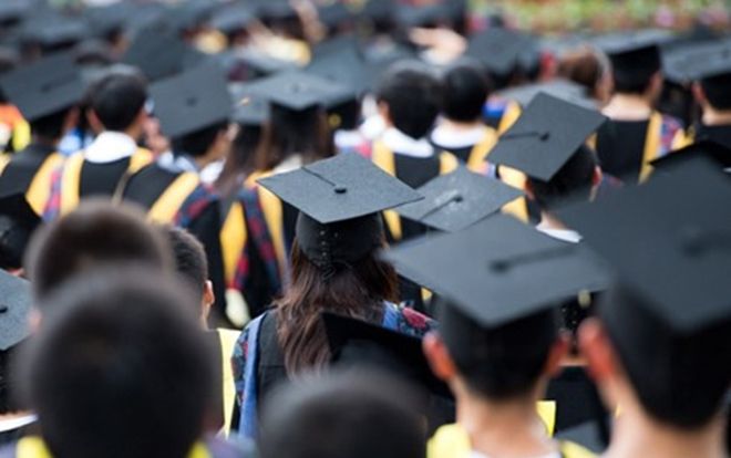 Nợ môn đầm đìa đến mức phải thôi học, giờ hưởng lương 2000 USD/tháng, cựu sinh viên ĐH Xây dựng chỉ ra 7 'thủ phạm' khiến sinh viên thất nghiệp