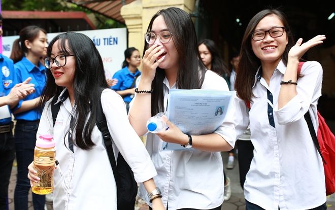 Thí sinh bị điểm liệt mới rớt tốt nghiệp, Bộ GD&ĐT tự làm khó mình