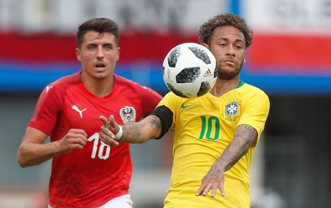 Brazil - Mexico: Neymar đặt vé về nước?