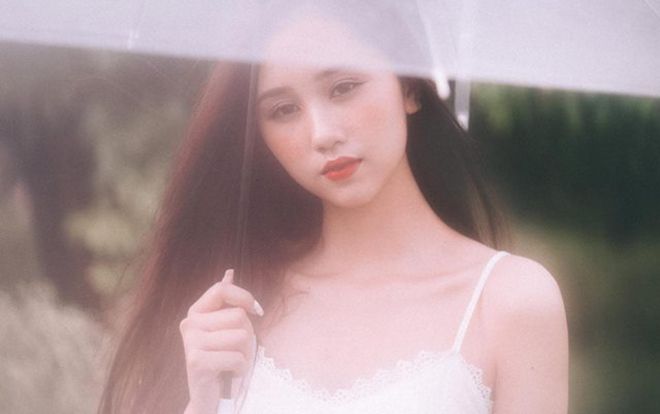 Ngắm nhan sắc thiên thần của hoa khôi ĐH Kinh tế Kỹ thuật Công nghiệp để thấy mùa hè mát lành hơn