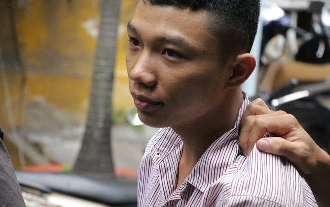 Đêm định mệnh của chàng trai muốn đổi đời và người đàn ông bán vé số thích quan hệ đồng giới