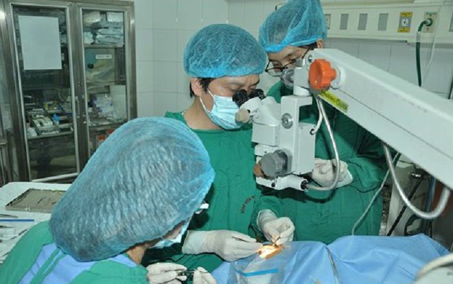 Đã tìm được người đủ điều kiện nhận giác mạc của bé gái 12 tuổi hiến sau khi qua đời