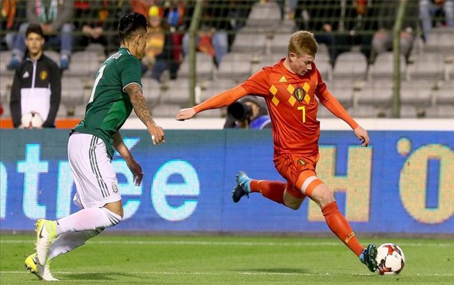 Chạy ngay đi, De Bruyne sẽ tìm thấy bạn!