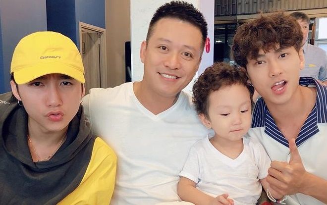 Tuấn Hưng - Isaac - Sơn Tùng: Fan đứng ngồi không yên khi các nam thần ‘cực phẩm’ hội ngộ trong 1 khung hình