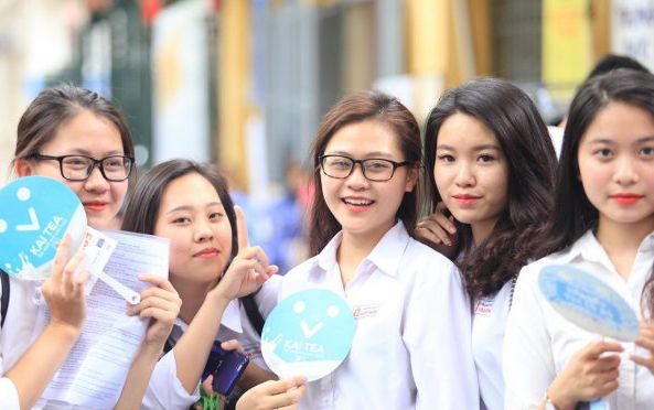 'Hot' nhất mùa thi THPT quốc gia 2018: Xuất hiện điểm 9,75 môn Văn, đang chờ đợi 1 điểm 10 ở bài thi chấm lại