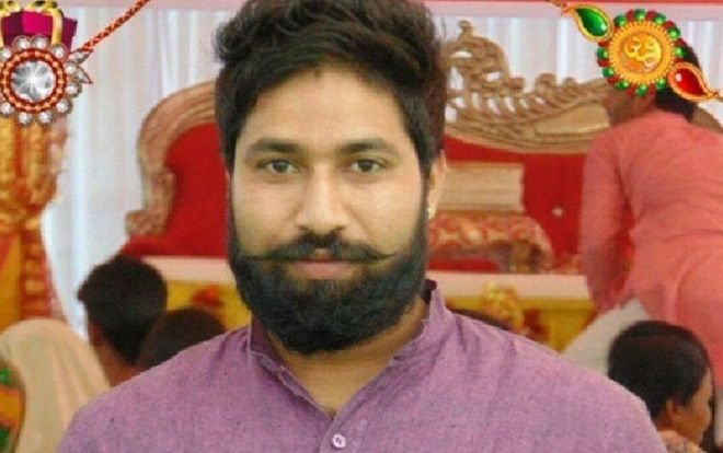 Chàng trai tự dùng súng bắn vào đầu để chứng minh tình yêu với bạn gái