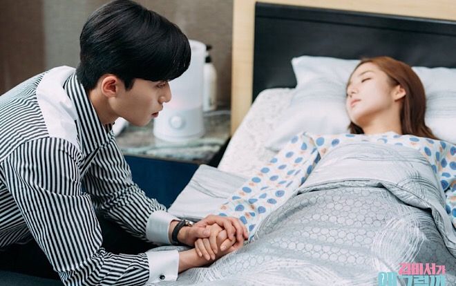 Biến cố tập 11 ‘Thư ký Kim’: Park Min Young bất tỉnh nhập viện, Park Seo Joon thất thần lo lắng