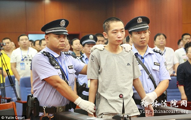 Trung Quốc tử hình kẻ tấn công bằng dao 9 học sinh vì ám ảnh chuyện bắt nạt