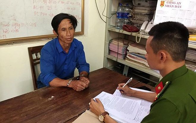 Kẻ truy nã dùng súng bắn bị thương công an để bỏ trốn