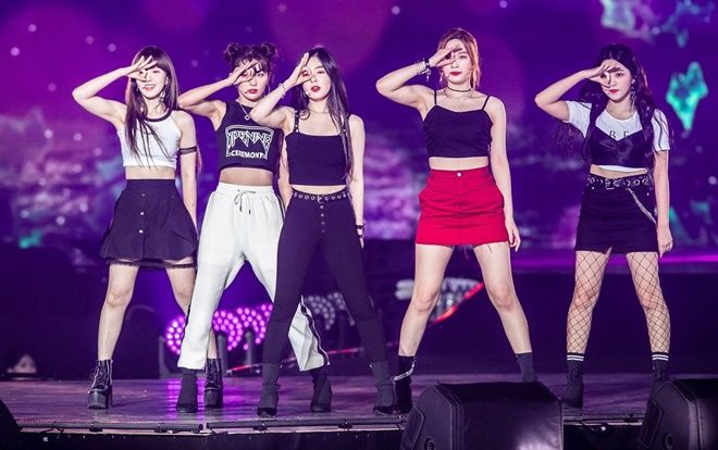 Góc 'super soi': Chưa tiết lộ gì nhưng fan đã đoán được concept tiếp theo của Red Velvet