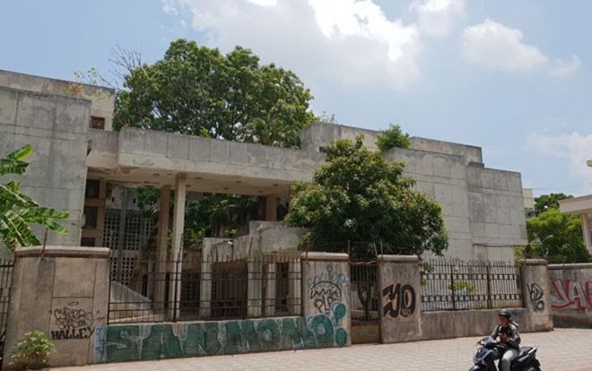 Vén màn bí ẩn 'nhà ma' 20 năm không người ở giữa Thủ đô