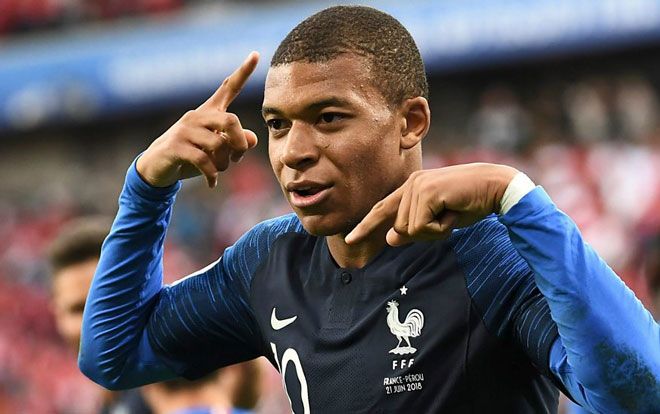 ‘Mbappe sẽ qua mặt Ronaldo và Messi để giành Quả bóng vàng’