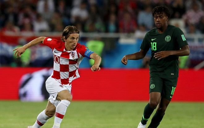 Rò rỉ đoạn phim tài liệu về cảnh Modric chăn dê lúc 5 tuổi