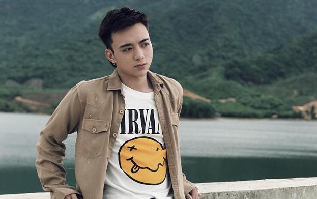 Tin được không, Soobin Hoàng Sơn chứng minh không 'dao kéo' bằng cách này!