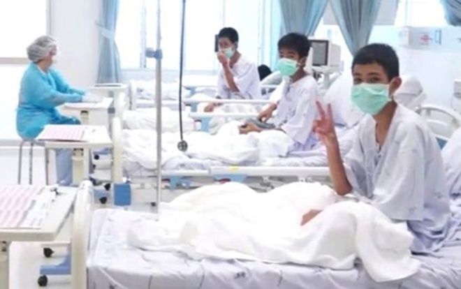 12 thành viên đội Lợn Hoang không được xem trực tiếp chung kết World Cup