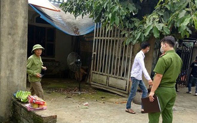 Phát hiện thi thể người đàn ông chết nhiều ngày trong tư thế treo cổ, bốc mùi nồng nặc