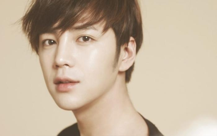 Jang Geun Suk nhập ngũ rồi, chắc fan sẽ nhớ những vai diễn này của anh lắm đó!