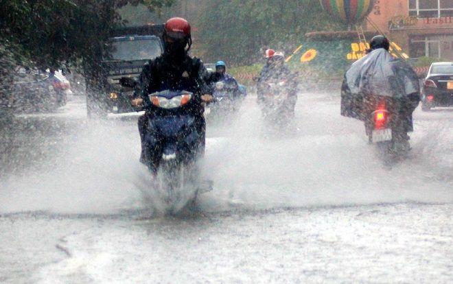 Bão số 3 giật cấp 10 đổ bộ đất liền, ảnh hưởng trực tiếp ven biển Thái Bình-Hà Tĩnh