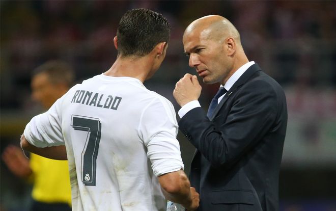 Sau Ronaldo, Juventus gây sốc với Zidane