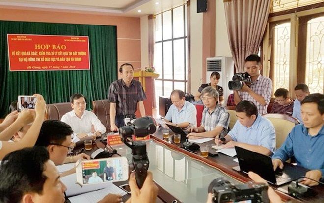 Phó chủ tịch Hà Giang lên tiếng về 'thí sinh được nâng điểm là con cháu lãnh đạo'