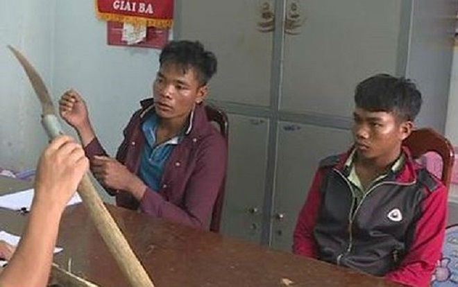 Chở bạn gái ra về sau đám cưới, nam thanh niên bị chém tử vong