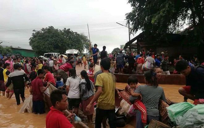 Vỡ đập thủy điện tại Lào: 26 công nhân Hoàng Anh Gia Lai bị cô lập đã được trực thăng giải cứu