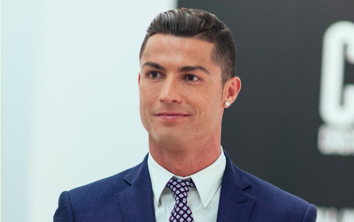 Số tiền khủng 10 người nổi tiếng kiếm được từ mỗi bài đăng trên Instagram, cao nhất lên tới 1 triệu USD