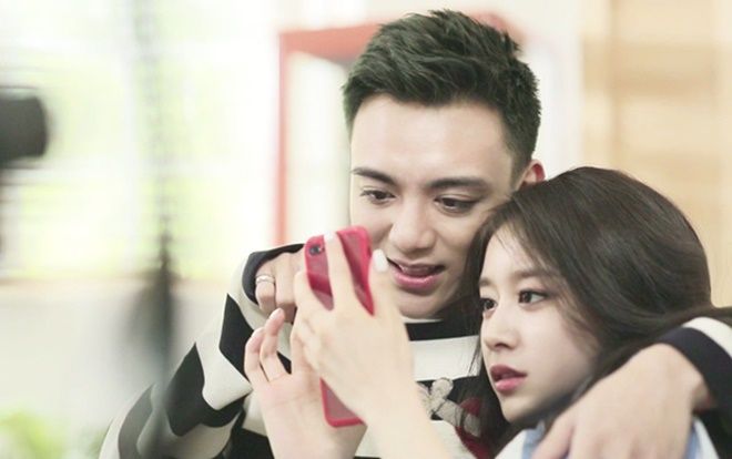 Clip: 'Rung rinh' với khoảnh khắc Jiyeon cười thả ga bên cạnh 1 Soobin… ngượng đỏ cả mặt
