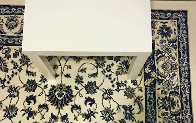 Có một chiếc iPhone trong hình ảnh này nhưng đố bạn có thể tìm ra nó