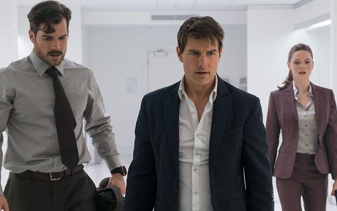Tom Cruise và Henry Cavill giúp 'Mission Impossible: Fallout' vươn lên dẫn đầu doanh thu Bắc Mỹ