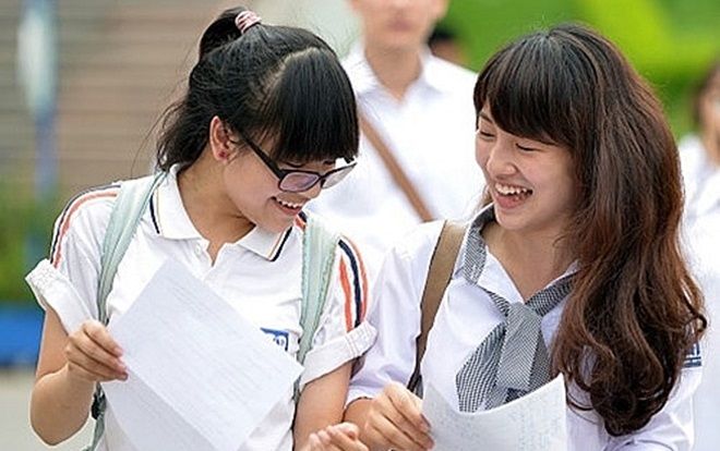 Sau vụ thí sinh suýt trượt tốt nghiệp tăng từ 0,6 lên 7,2 môn Toán, nhiều thí sinh đồng loạt tăng điểm nhờ chấm phúc khảo THPT quốc gia