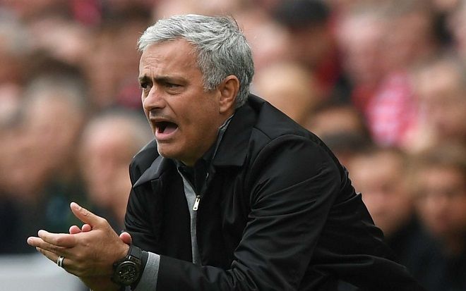 3 lý do có thể khiến Mourinho sớm bị M.U tống cổ