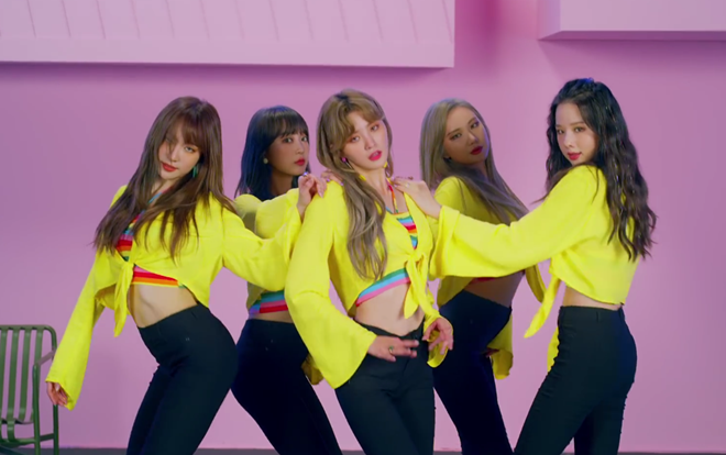 Chắc chắn rồi, các fan sẽ được thấy Solji tái hợp với EXID trên sân khấu này đây