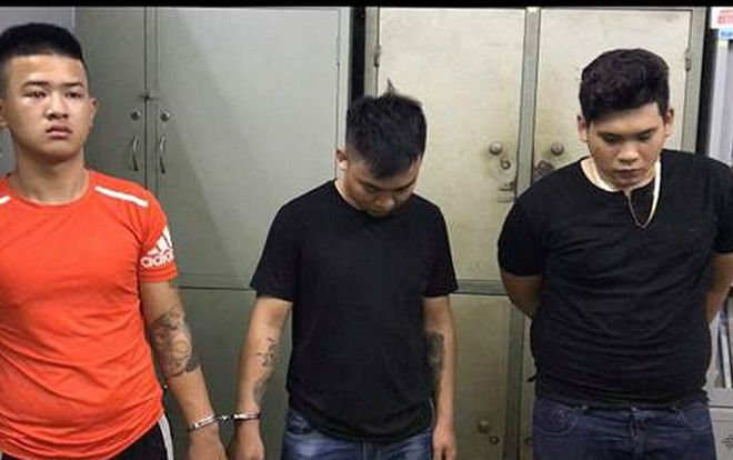 Hơn 60 người xách mã tấu, bom xăng gây hỗn chiến trong đêm