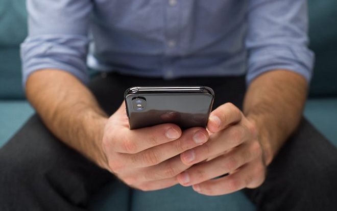 Đổi 1 nghìn tỷ USD sang iPhone X mới thấy Apple lớn tới mức khủng khiếp như thế nào