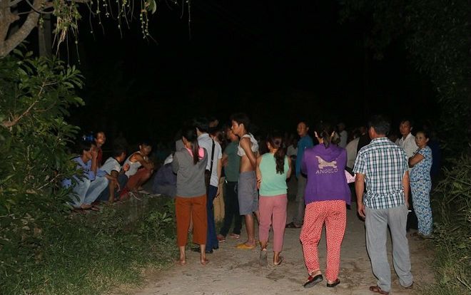 Thường xuyên mâu thuẫn, con trai ra tay sát hại cha đẻ cạnh mương nước